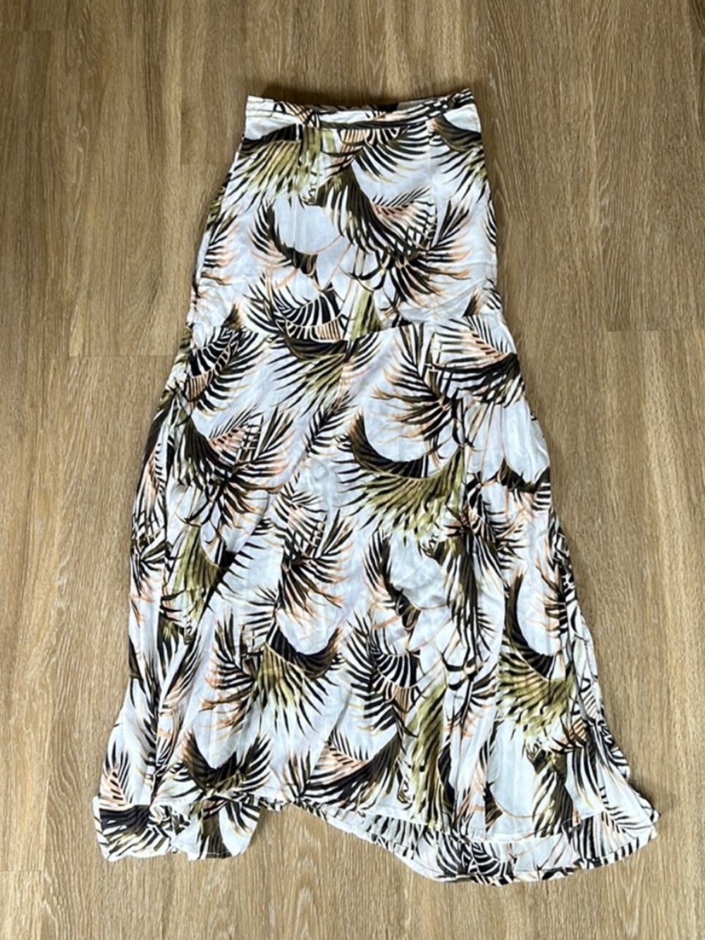 O’Neill Skirt - cream tropical print maxi length w/side slits